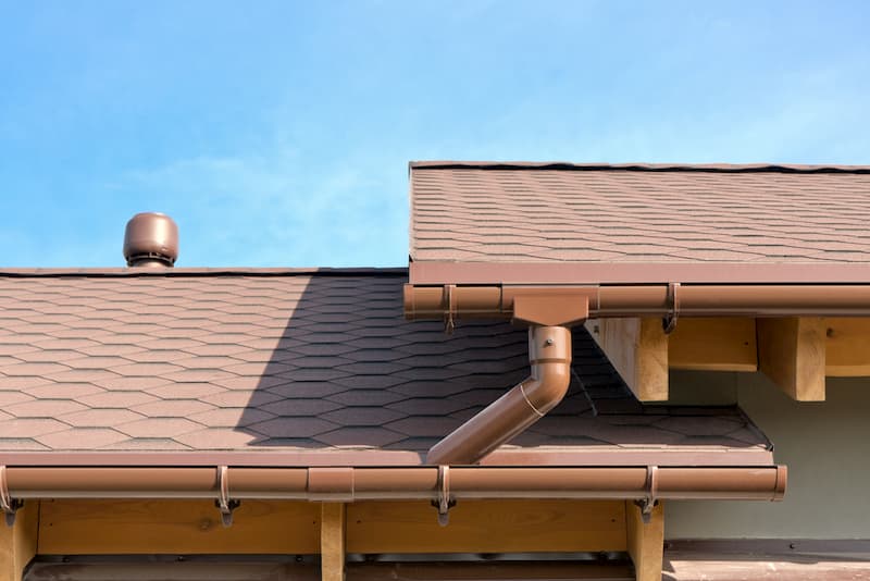 Top 5 Reasons to Have Your Roof Cleaned This Year